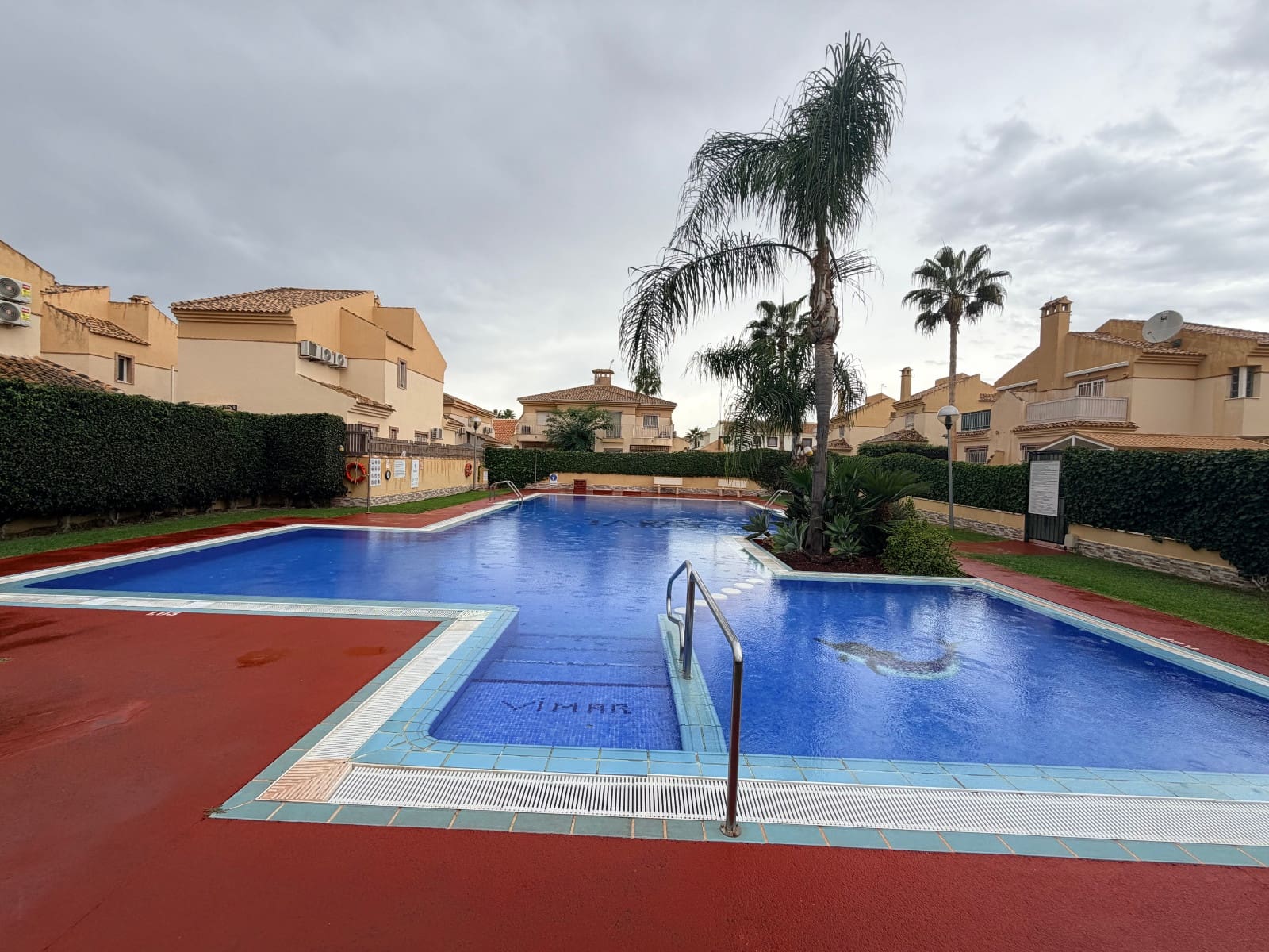 3 soverom Villa til leie i Ciudad Quesada med svømmebasseng - € 1 300 (Ref: 10091383)
