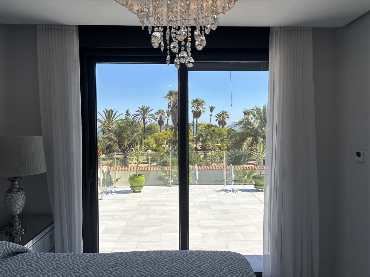 3 sypialnia Willa na sprzedaż w Estrella de Mar z basenem garażem - 1 598 000 € (Ref: 10094209)