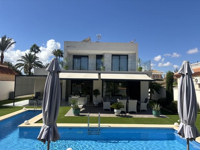 3 camera da letto Villa in vendita in Estrella de Mar, Cartagena con piscina garage - 1.598.000 € (Rif: 10094209)