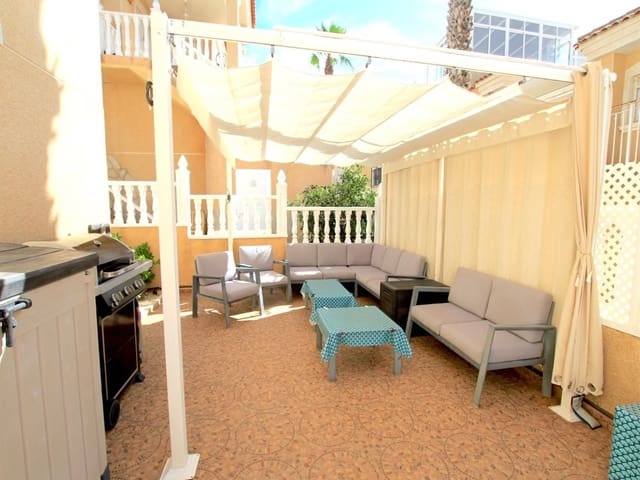 5 soveværelse Villa til salg i Villamartin, Orihuela - € 269.000 (Ref: 10097561)
