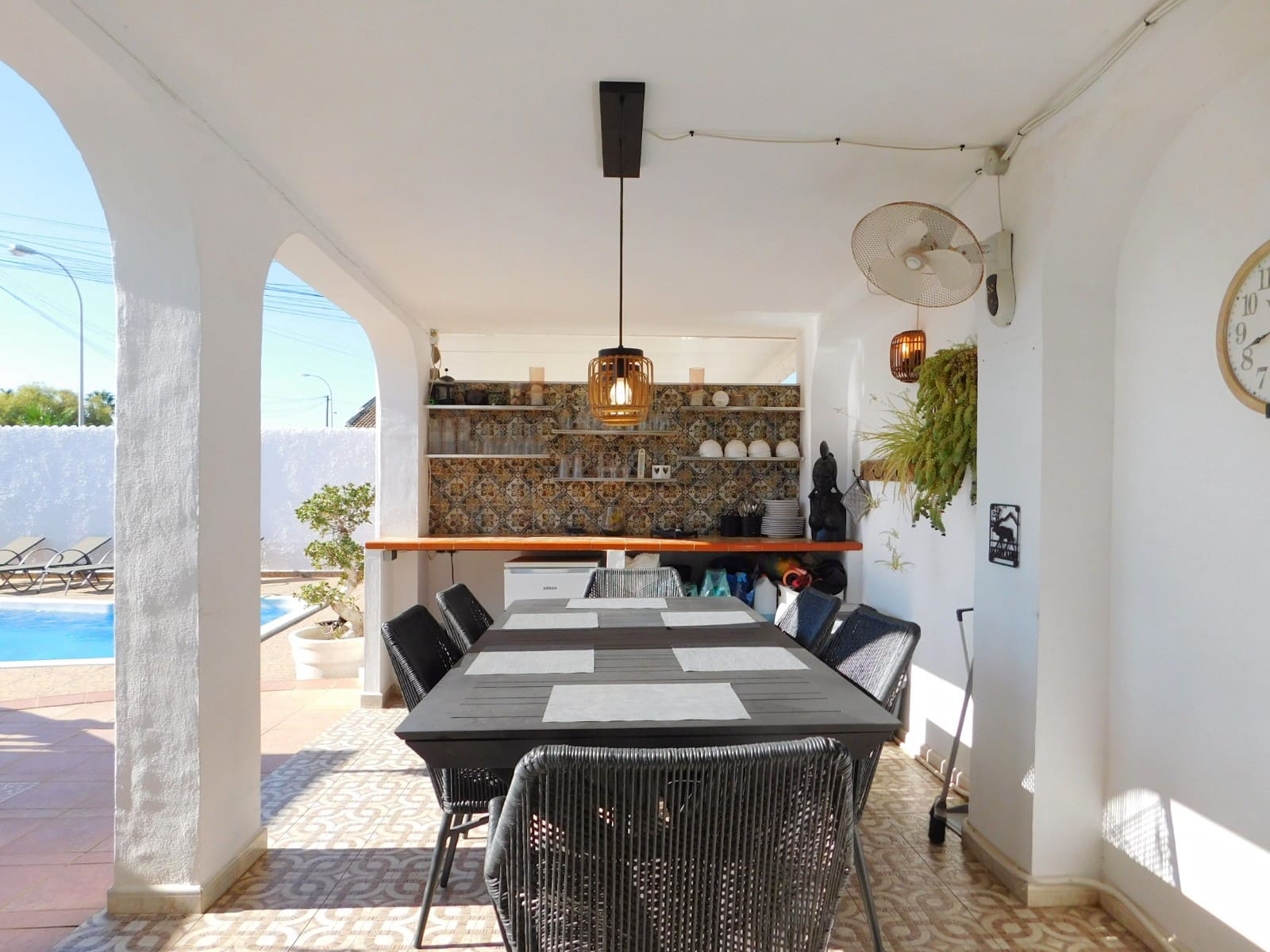 3 soveværelse Villa til salg i San Luis med swimmingpool - € 399.900 (Ref: 10097564)