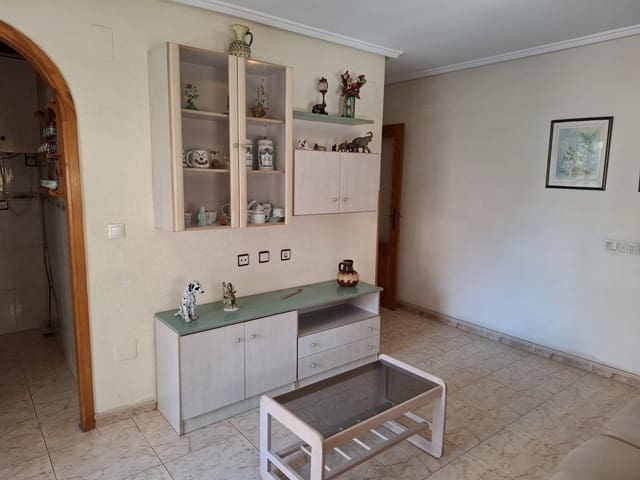 2 soveværelse Strandlejlighed til salg i Guardamar Playa, Guardamar del Segura med garage - € 155.000 (Ref: 10097576)
