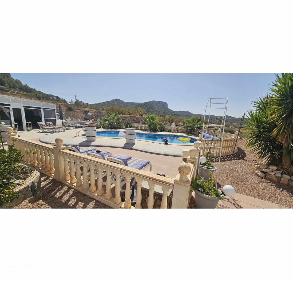 Finca/Casa Rural de 4 habitaciones en Monóvar / Monóver en venta con piscina - 499.950 € (Ref: 10097664)