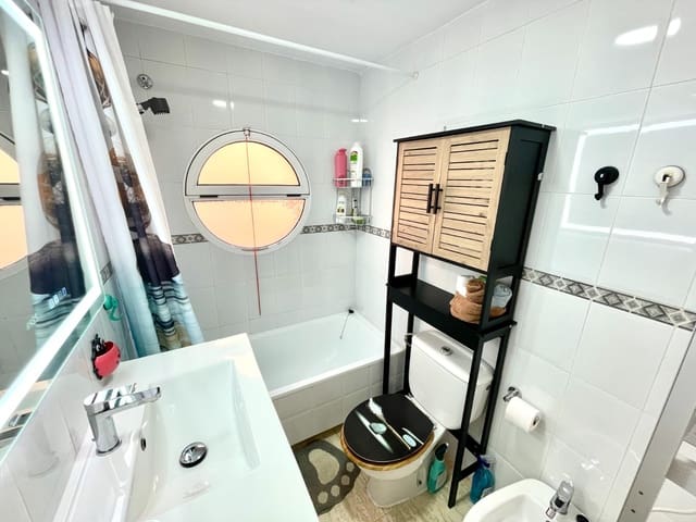 3 soverom Leilighet til salgs i La Siesta, Torrevieja med svømmebasseng - € 156 500 (Ref: 10099168)