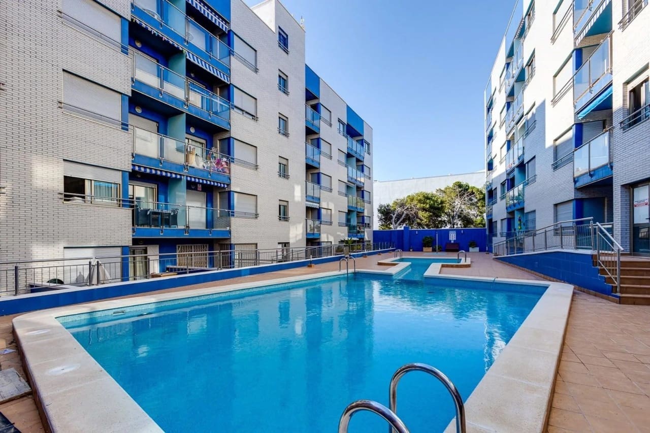 3 Zimmer Penthouse zu verkaufen in Torrevieja mit Pool - 329.000 € (Ref: 10099770)