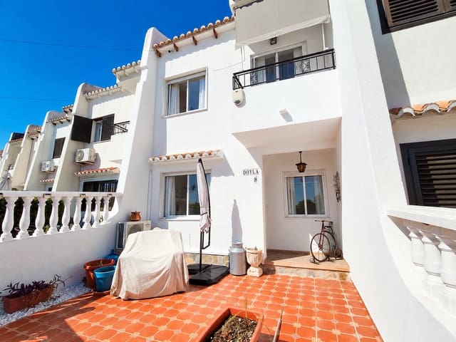 3 chambre Maison de Ville à vendre à Los Balcones avec piscine garage - 269 995 € (Ref: 10099771)