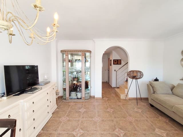 3 chambre Maison de Ville à vendre à Los Balcones avec piscine garage - 269 995 € (Ref: 10099771)