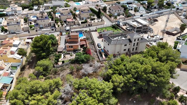 Terrain à Bâtir à vendre à Las Filipinas - 258 800 € (Ref: 10101573)