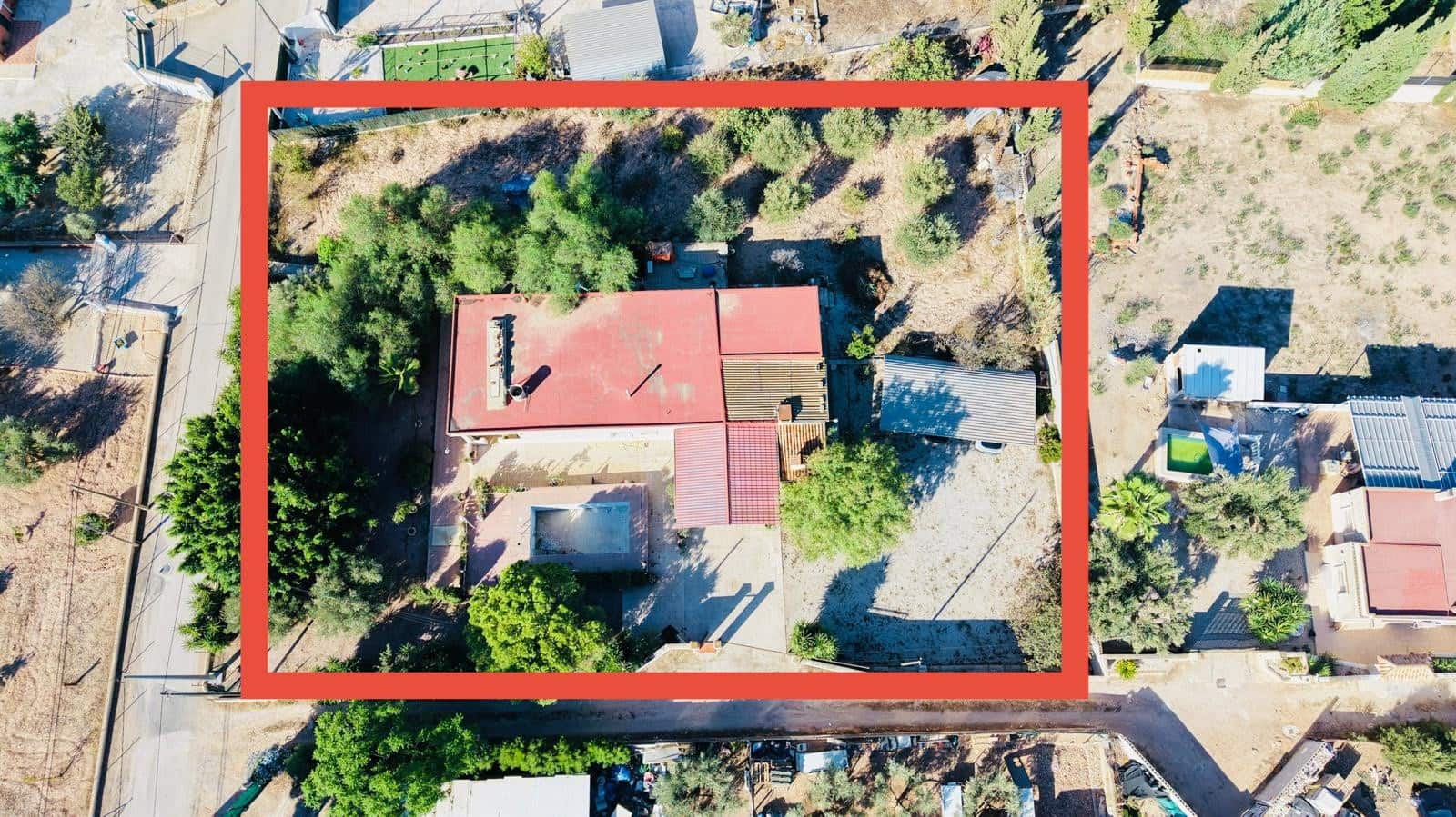 4 bedroom Villa for sale in Crevillente / Crevillent with pool garage - € 300,000 (Ref: 10108868)
