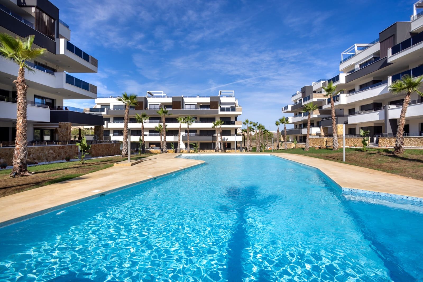2 chambre Appartement à vendre à Los Altos avec piscine garage - 279 000 € (Ref: 10108877)