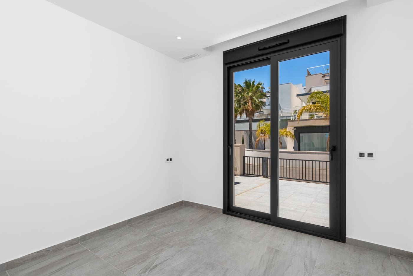 5 Zimmer Villa zu verkaufen in San Miguel de Salinas mit Pool - 499.990 € (Ref: 10114526)