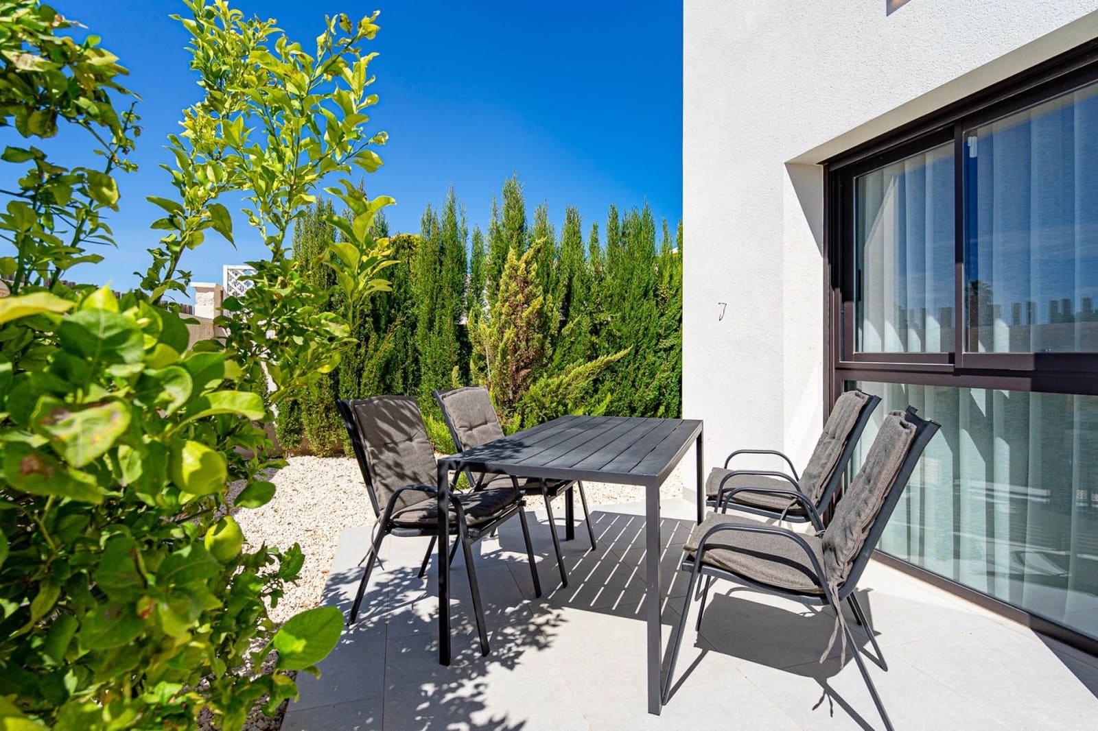 3 soveværelse Villa til salg i Dona Pepa med swimmingpool garage - € 835.000 (Ref: 10114535)