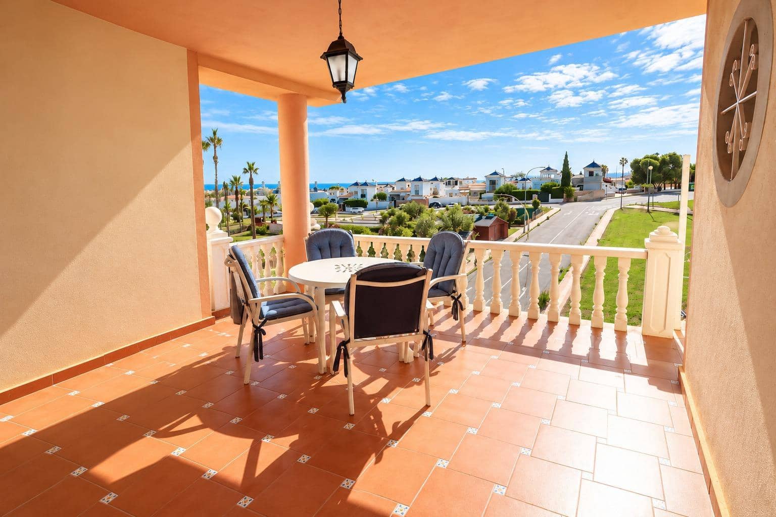 2 bedroom Flat for sale in Los Altos with pool - € 175,000 (Ref: 10118747)