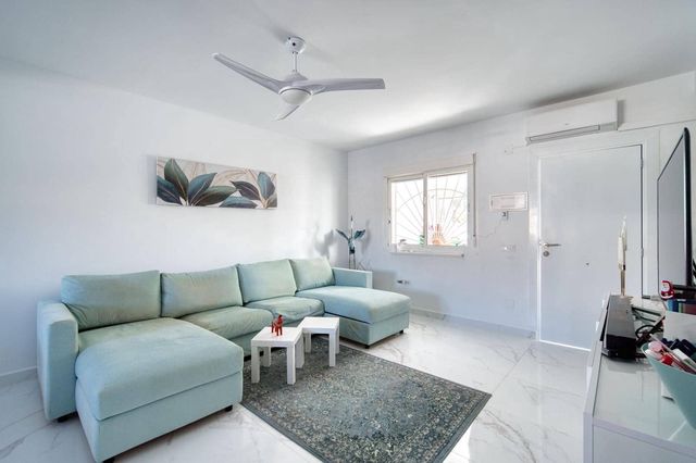 2 Zimmer Reihenhaus zu verkaufen in Benijófar mit Pool - 205.000 € (Ref: 10118936)