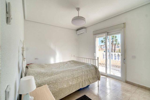 2 Zimmer Reihenhaus zu verkaufen in Benijófar mit Pool - 205.000 € (Ref: 10118936)