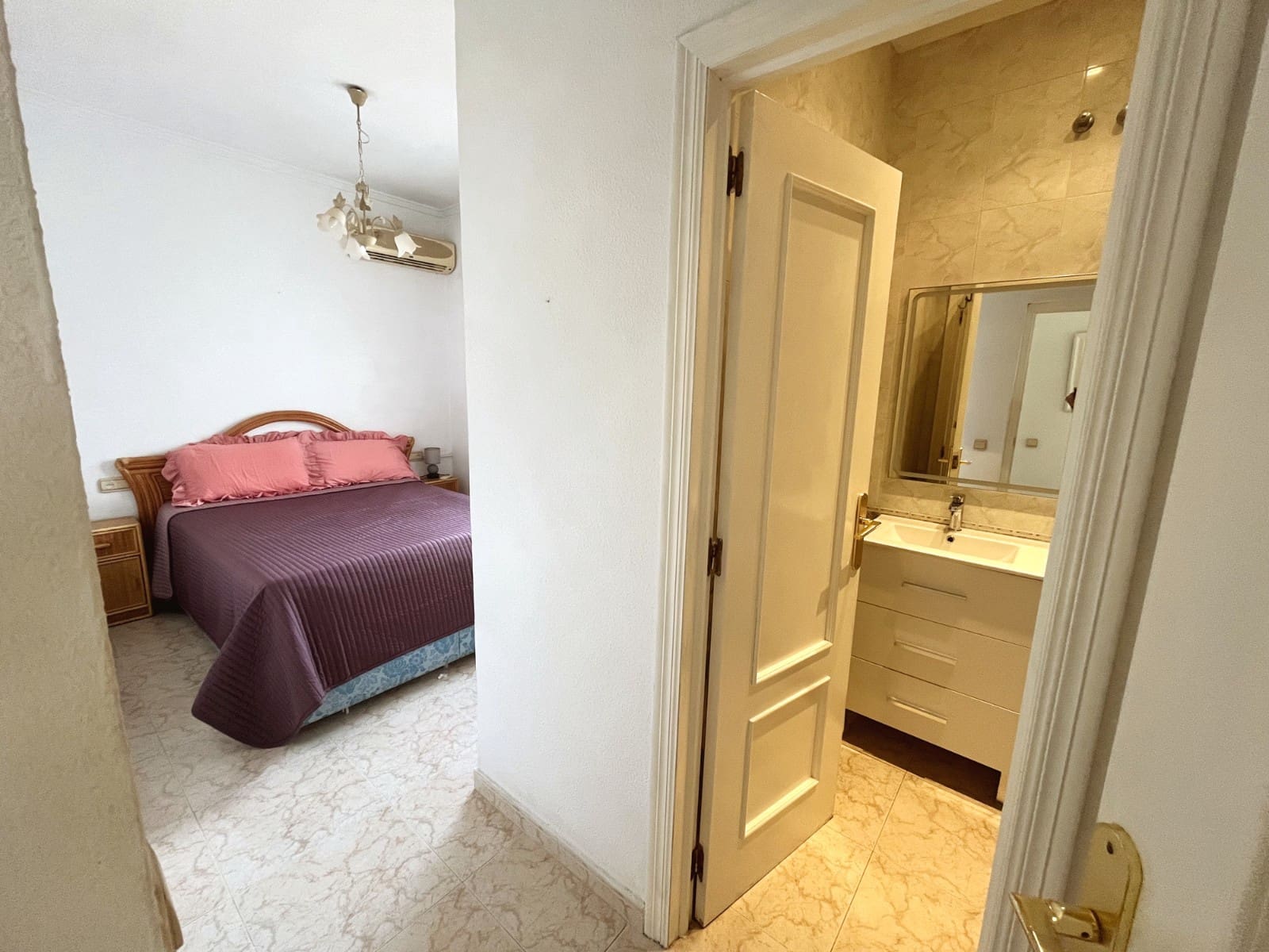 3 Zimmer Bungalow zu verkaufen in Pueblo Bravo mit Pool - 265.000 € (Ref: 10118937)