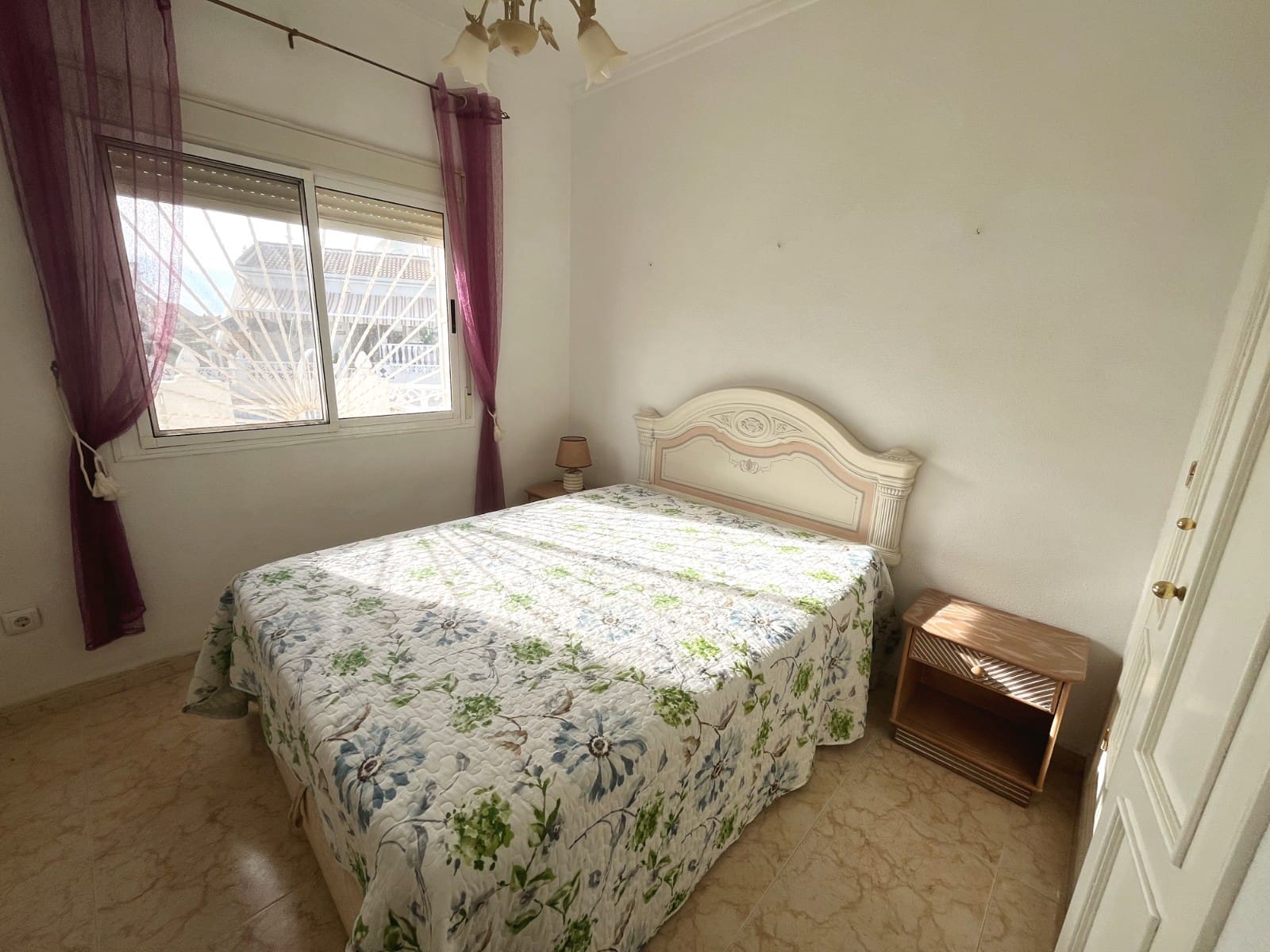 3 Zimmer Bungalow zu verkaufen in Pueblo Bravo mit Pool - 265.000 € (Ref: 10118937)