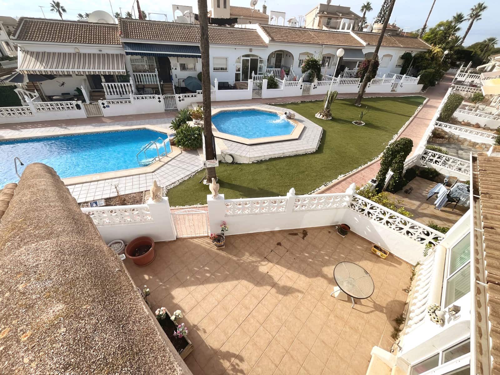 3 Zimmer Bungalow zu verkaufen in Pueblo Bravo mit Pool - 265.000 € (Ref: 10118937)