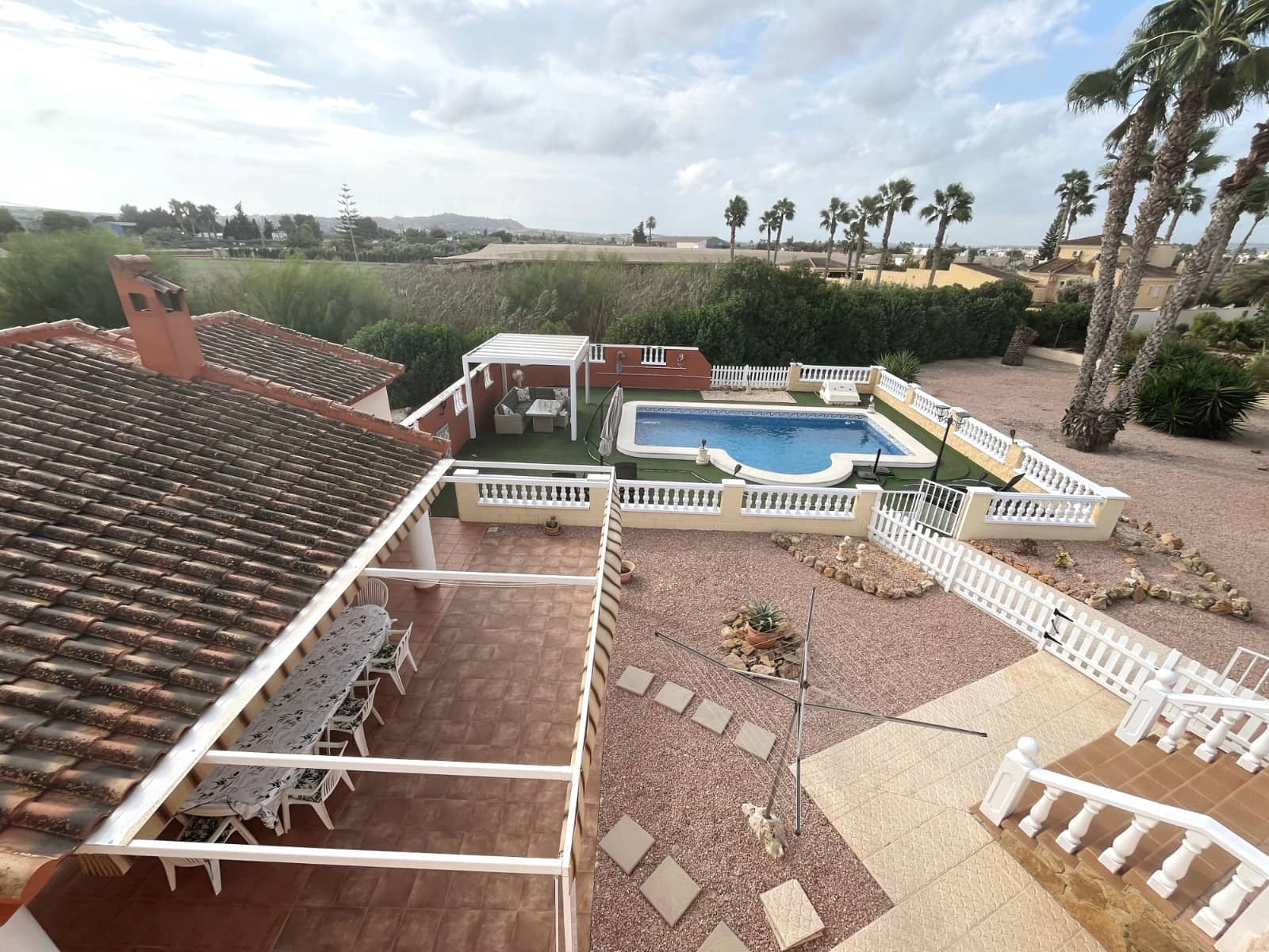 3 bedroom Villa for sale in Daya Vieja with pool garage - € 650,000 (Ref: 10132395)