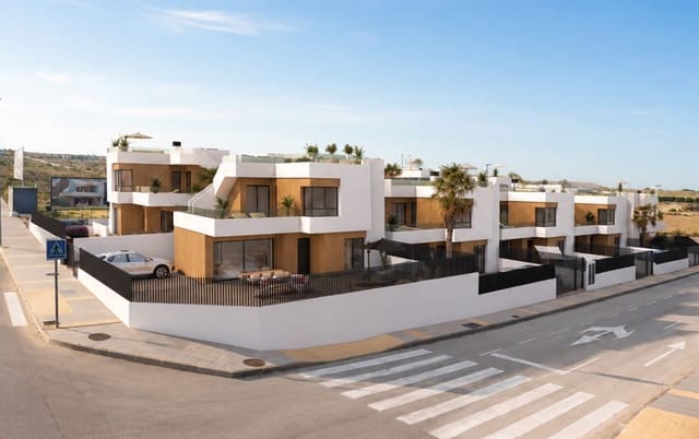 3 bedroom Terraced Villa for sale in Vistabella, Orihuela with garage - € 615,000 (Ref: 10135812)