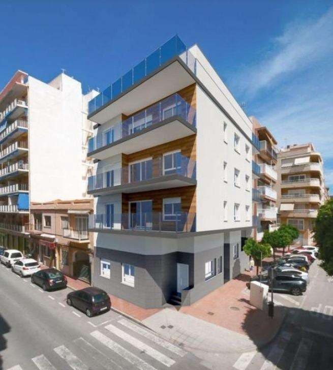 3 makuuhuone Kattohuoneisto myytävänä paikassa Santa Pola - 585 000 € (Ref: 10154848)
