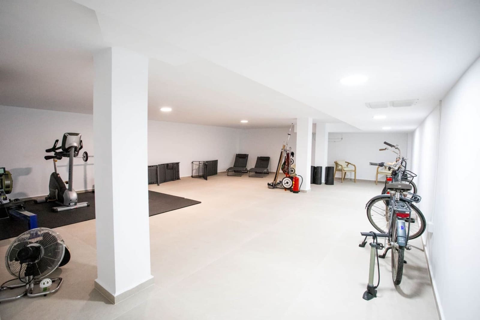 3 chambre Villa/Maison à vendre à Dolores avec piscine garage - 445 000 € (Ref: 10157245)