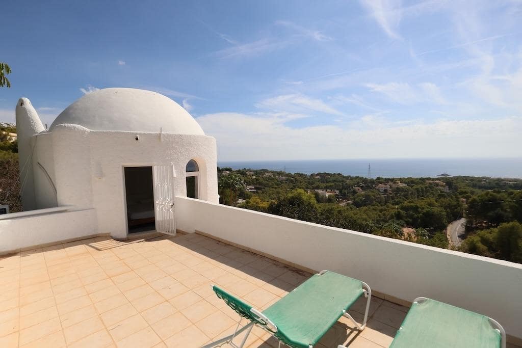 3 soverom Villa til salgs i Altea la Vella med svømmebasseng garasje - € 1 150 000 (Ref: 10157460)