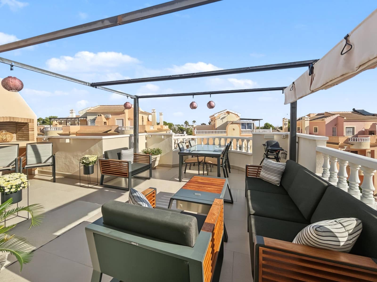 2 soverom Bungalow til salgs i Orihuela Costa med svømmebasseng - € 193 900 (Ref: 10158985)