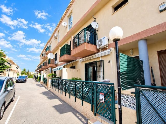 3 soverom Hus til salgs i Playa Flamenca, Orihuela med svømmebasseng garasje - € 269 950 (Ref: 10158987)