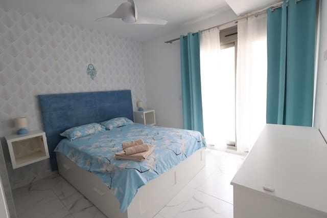 3 soveværelse Villa til salg i Villamartin, Orihuela med swimmingpool garage - € 450.000 (Ref: 10159192)