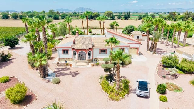 5 soverom Villa til salgs i Daya Vieja med svømmebasseng garasje - € 749 000 (Ref: 10160946)
