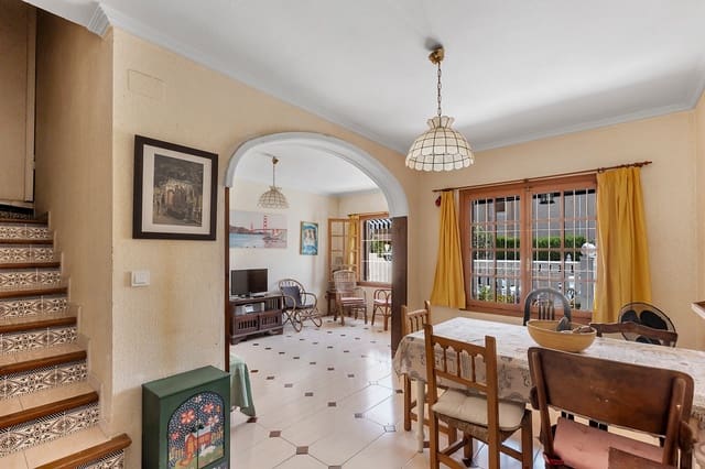3 sovrum Hus till salu i La Mata, Torrevieja med pool garage - 249 500 € (Ref: 10160949)
