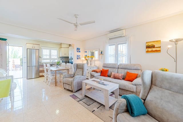 Casa de 4 habitaciones en Ciudad Quesada, Rojales en venta con piscina garaje - 299.900 € (Ref: 10160950)