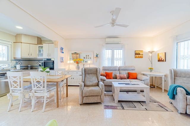 Casa de 4 habitaciones en Ciudad Quesada, Rojales en venta con piscina garaje - 299.900 € (Ref: 10160950)