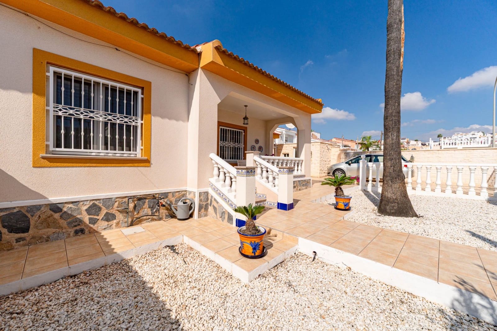 4 bedroom Townhouse for sale in Ciudad Quesada with pool garage - € 299,900 (Ref: 10160950)