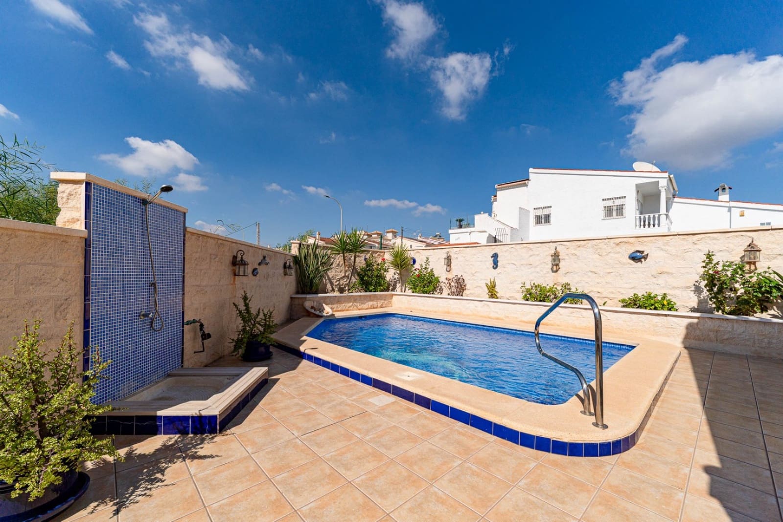 4 bedroom Townhouse for sale in Ciudad Quesada with pool garage - € 299,900 (Ref: 10160950)
