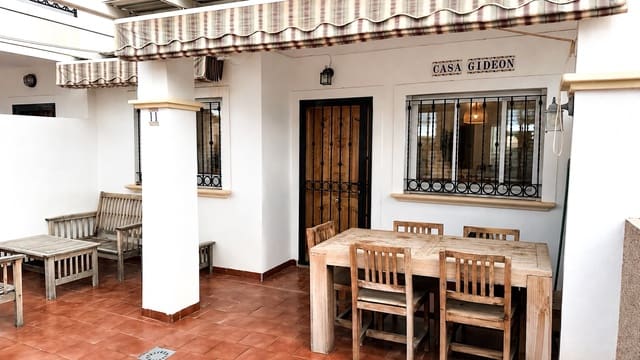 2 soveværelse Byhus til salg i Punta Prima, Orihuela med swimmingpool garage - € 219.000 (Ref: 10160951)