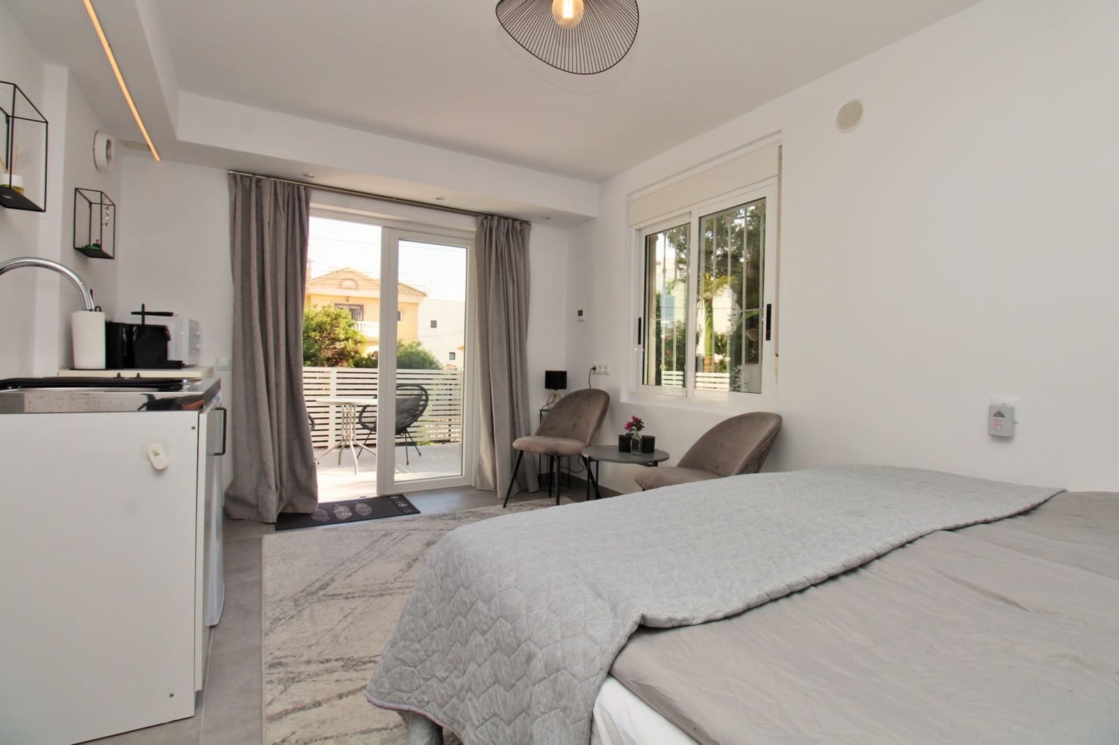 3 bedroom Villa for sale in Villamartin with pool garage - € 599,000 (Ref: 10160955)