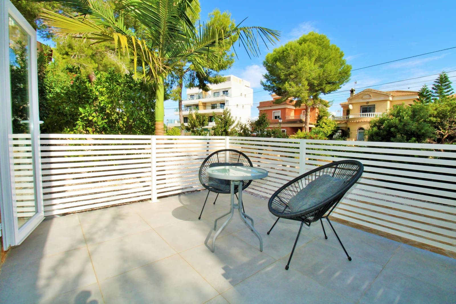 3 bedroom Villa for sale in Villamartin with pool garage - € 599,000 (Ref: 10160955)