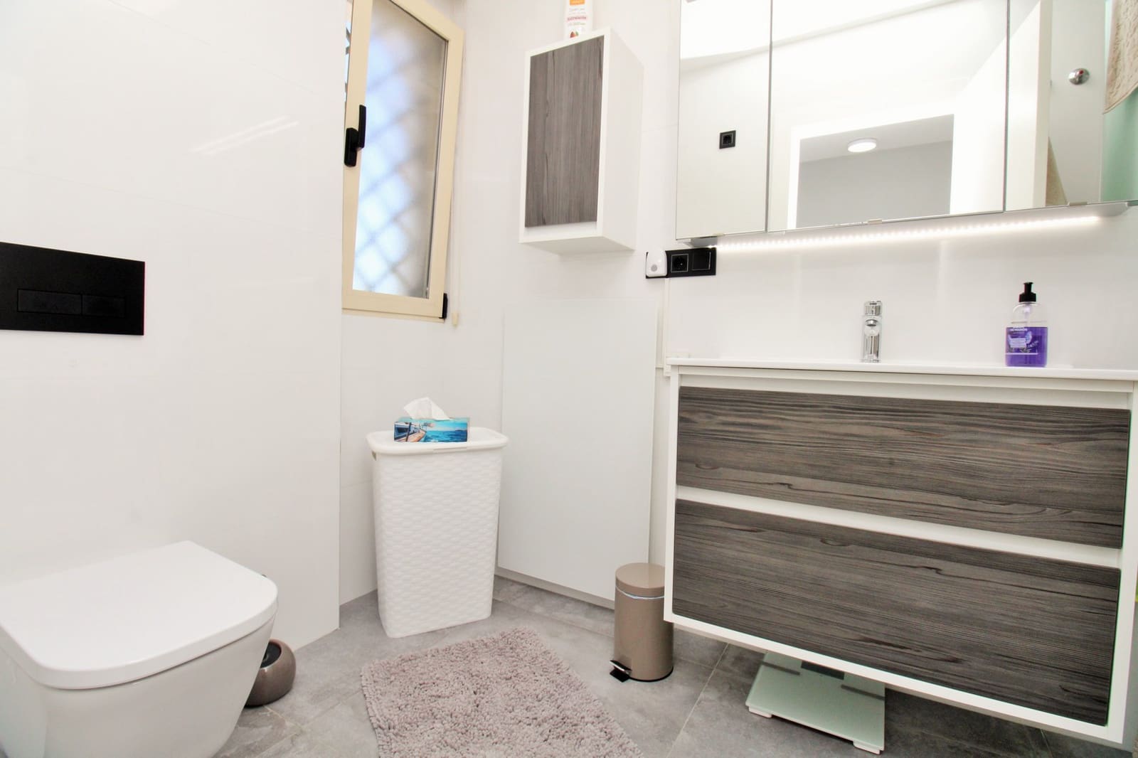 3 bedroom Villa for sale in Mil Palmeras with pool - € 395,000 (Ref: 10160956)