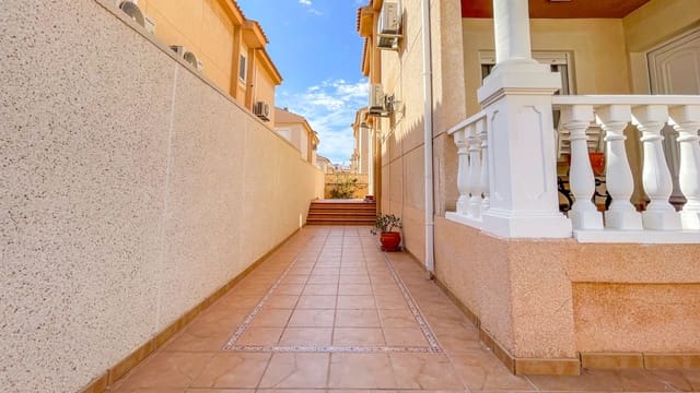 3 slaapkamer Villa te koop in Cabo Cervera, Torrevieja met garage - € 405.000 (Ref: 10160966)