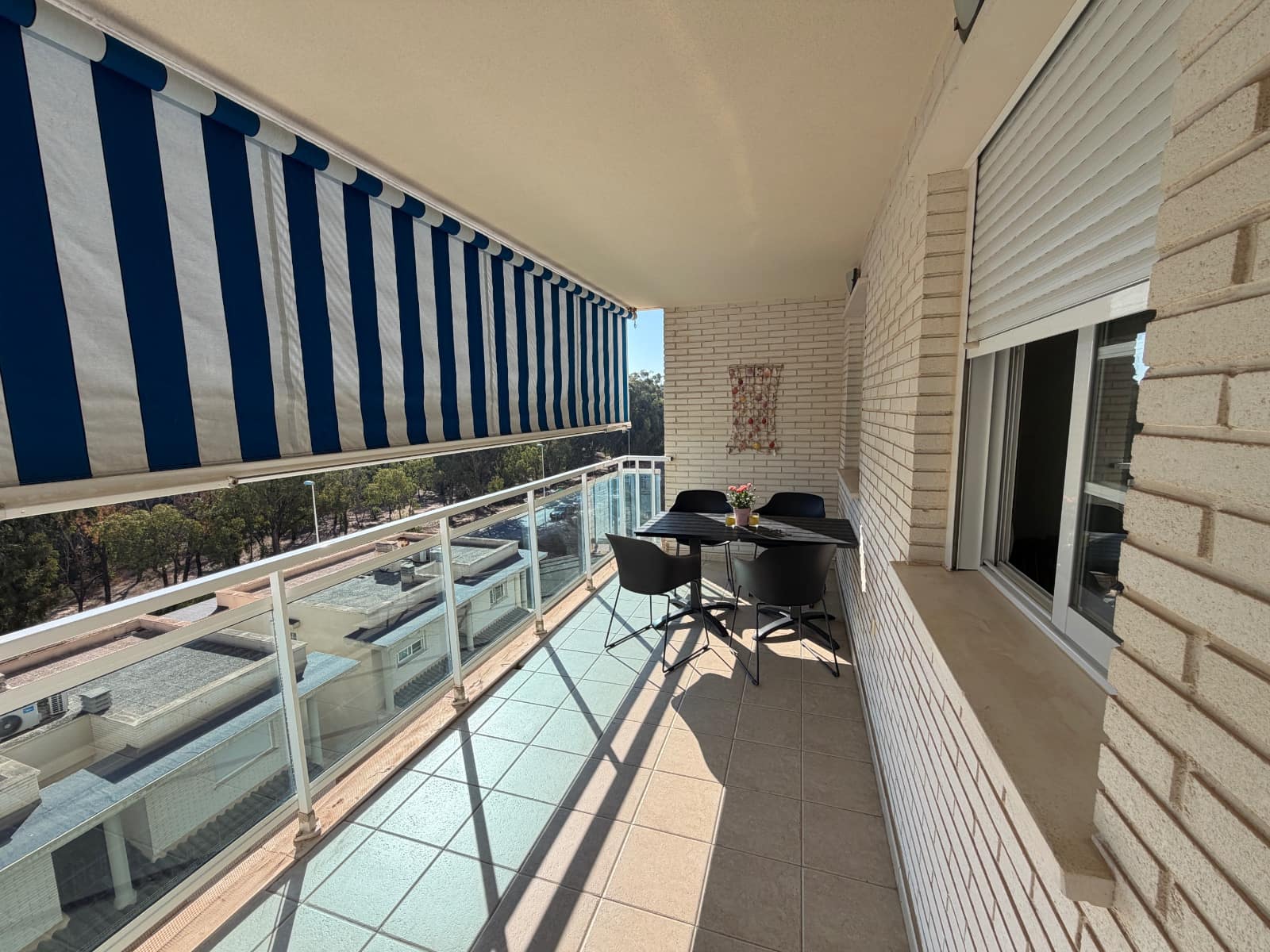 2 soverom Strandleiligheter til salgs i Guardamar del Segura med svømmebasseng garasje - € 195 000 (Ref: 10160973)
