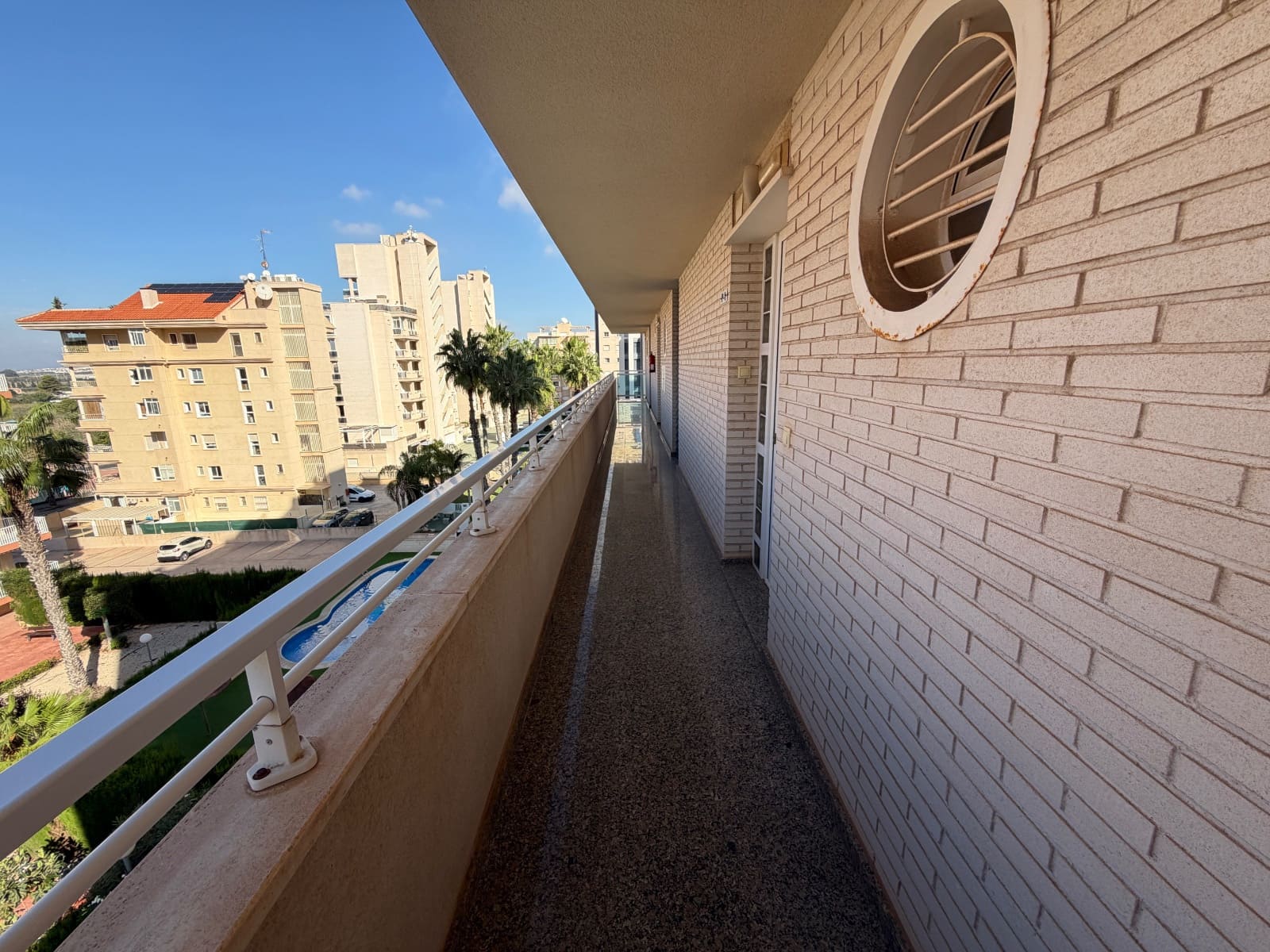 2 soverom Strandleiligheter til salgs i Guardamar del Segura med svømmebasseng garasje - € 195 000 (Ref: 10160973)