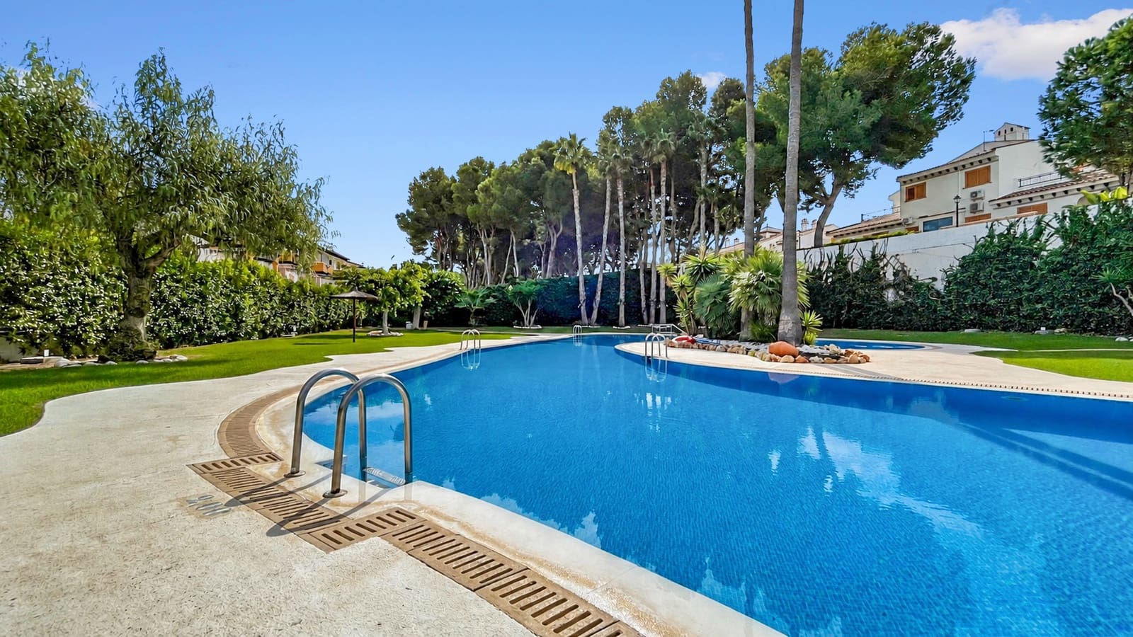2 slaapkamer Strandappartement te koop in Pilar de la Horadada met zwembad - € 189.900 (Ref: 10160976)