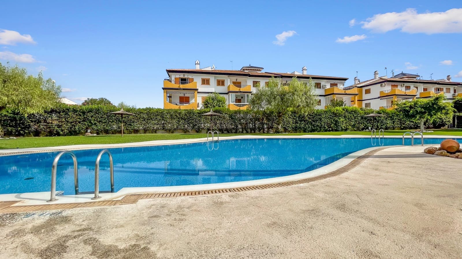 2 slaapkamer Strandappartement te koop in Pilar de la Horadada met zwembad - € 189.900 (Ref: 10160976)