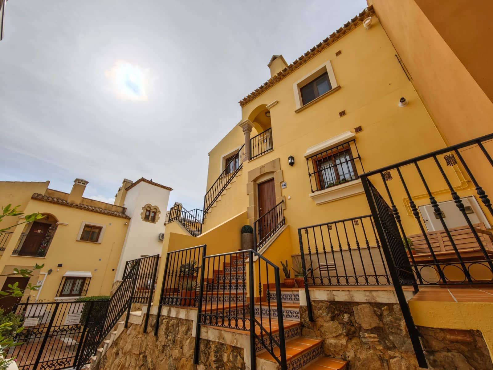 2 bedroom Penthouse for sale in Algorfa with pool garage - € 199,500 (Ref: 10160985)