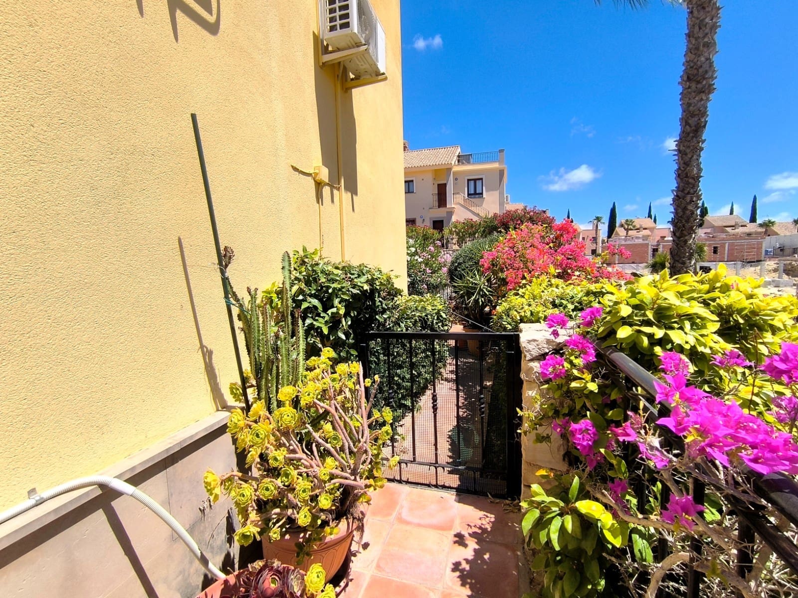 Apartamento de 2 habitaciones en Algorfa en venta con piscina - 189.995 € (Ref: 10160989)