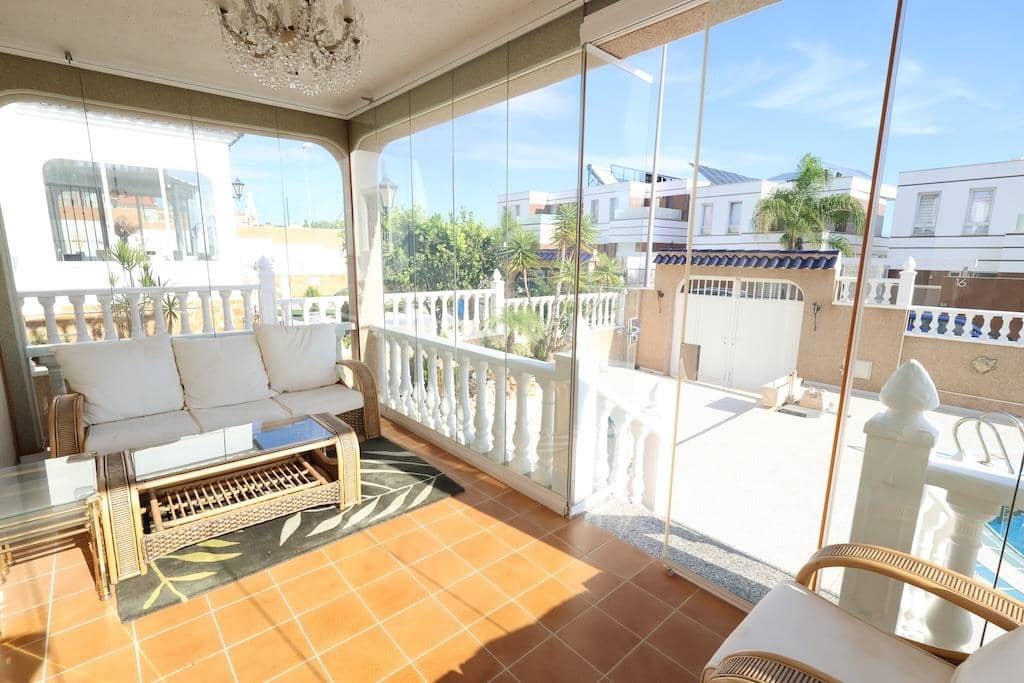 3 sypialnia Willa na sprzedaż w Filipinas z basenem garażem - 360 000 € (Ref: 10162603)