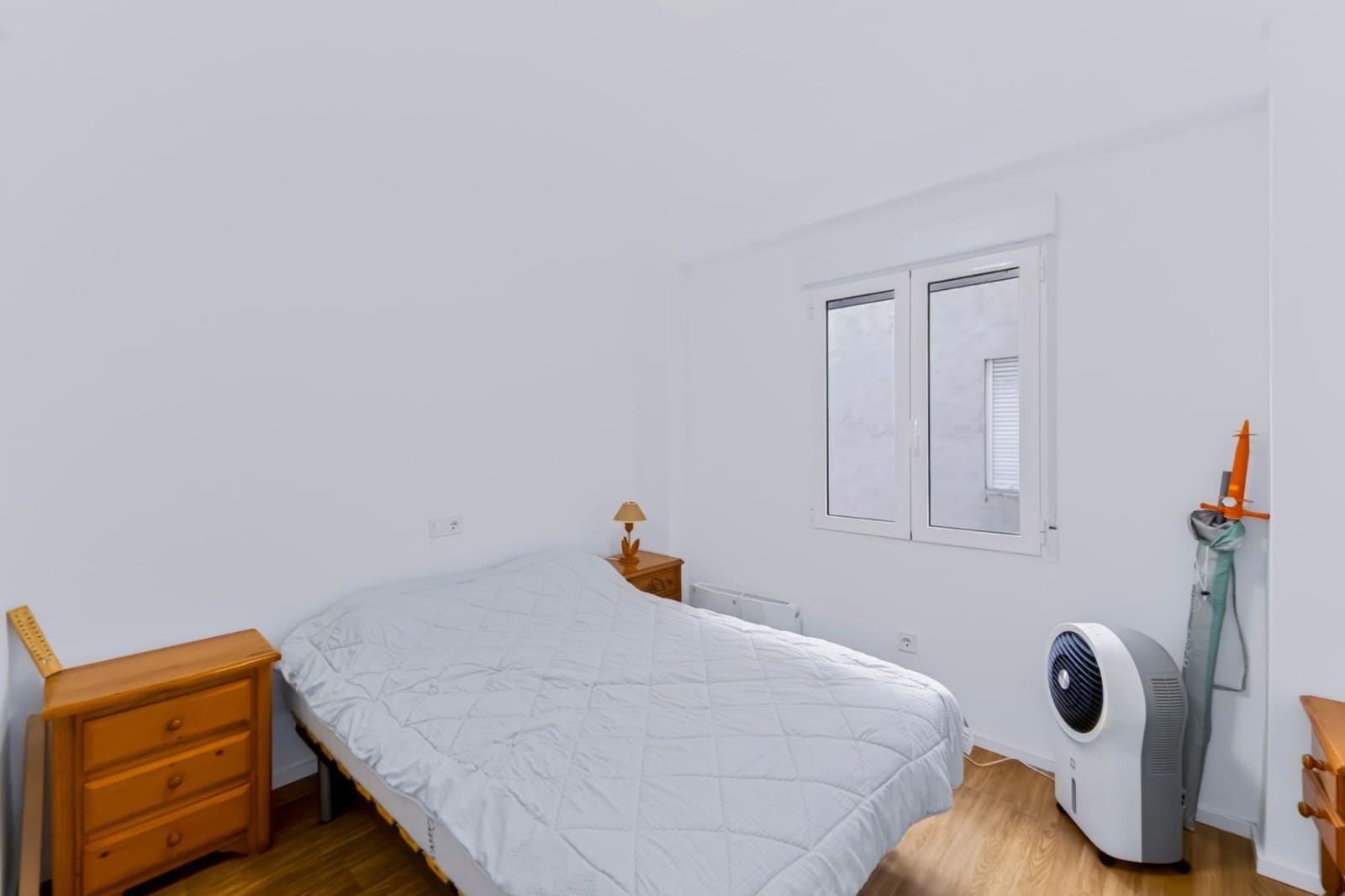 Piso de 3 habitaciones en Guardamar del Segura en venta - 187.500 € (Ref: 10168174)