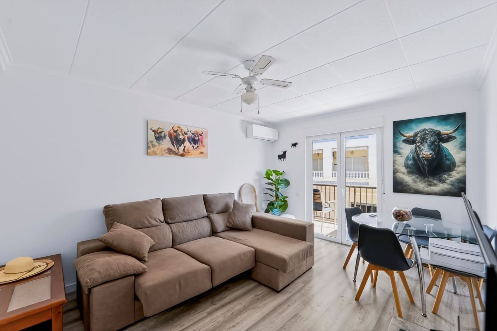 Piso de 3 habitaciones en Guardamar del Segura en venta - 187.500 € (Ref: 10168174)